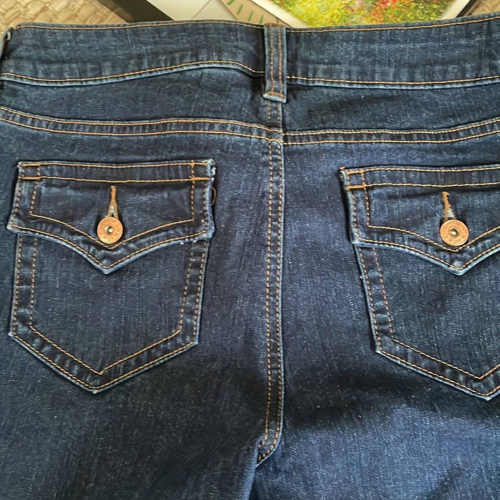 Jeans - Picture 5 of 5